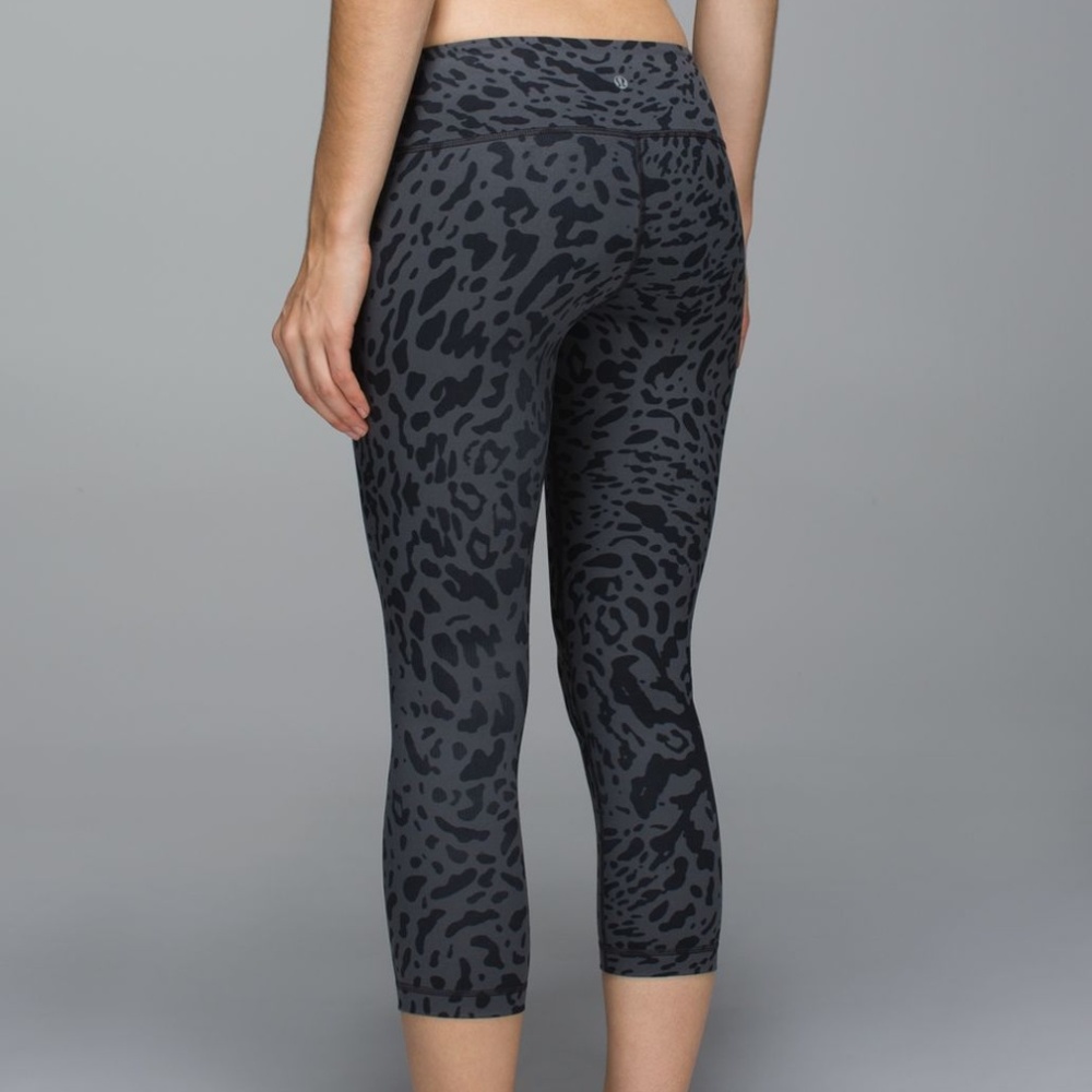 Lululemon Wunder Under Crop Animal Swirl cheetah